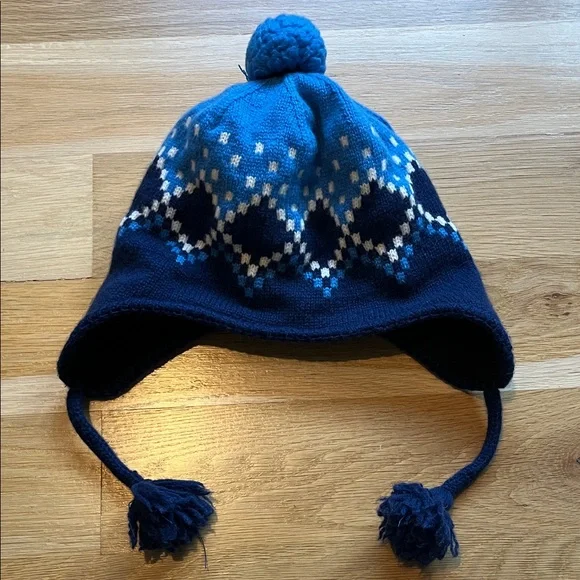 Patagonia unisex Navy and White Pom Pom winter hat - Picture 4 of 6